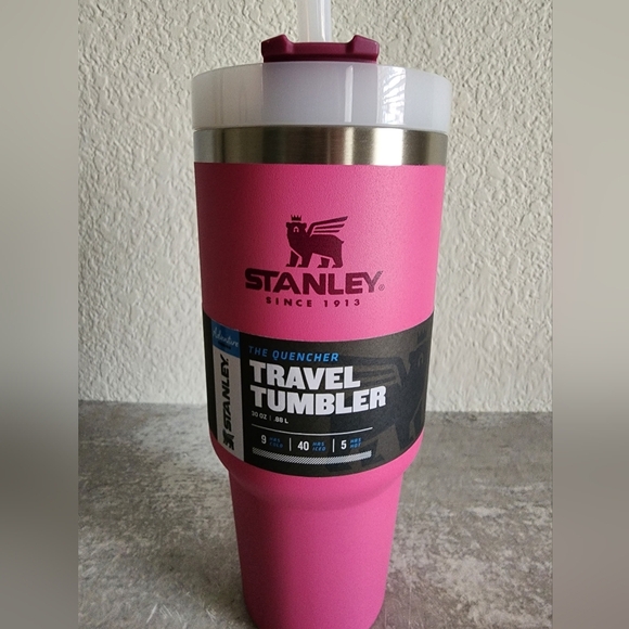 Stanley Adventure The Quencher Travel Azalea Pink Tumbler 30oz NEW - Picture 4 of 8